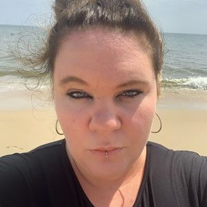 Meet your Posher, Carly